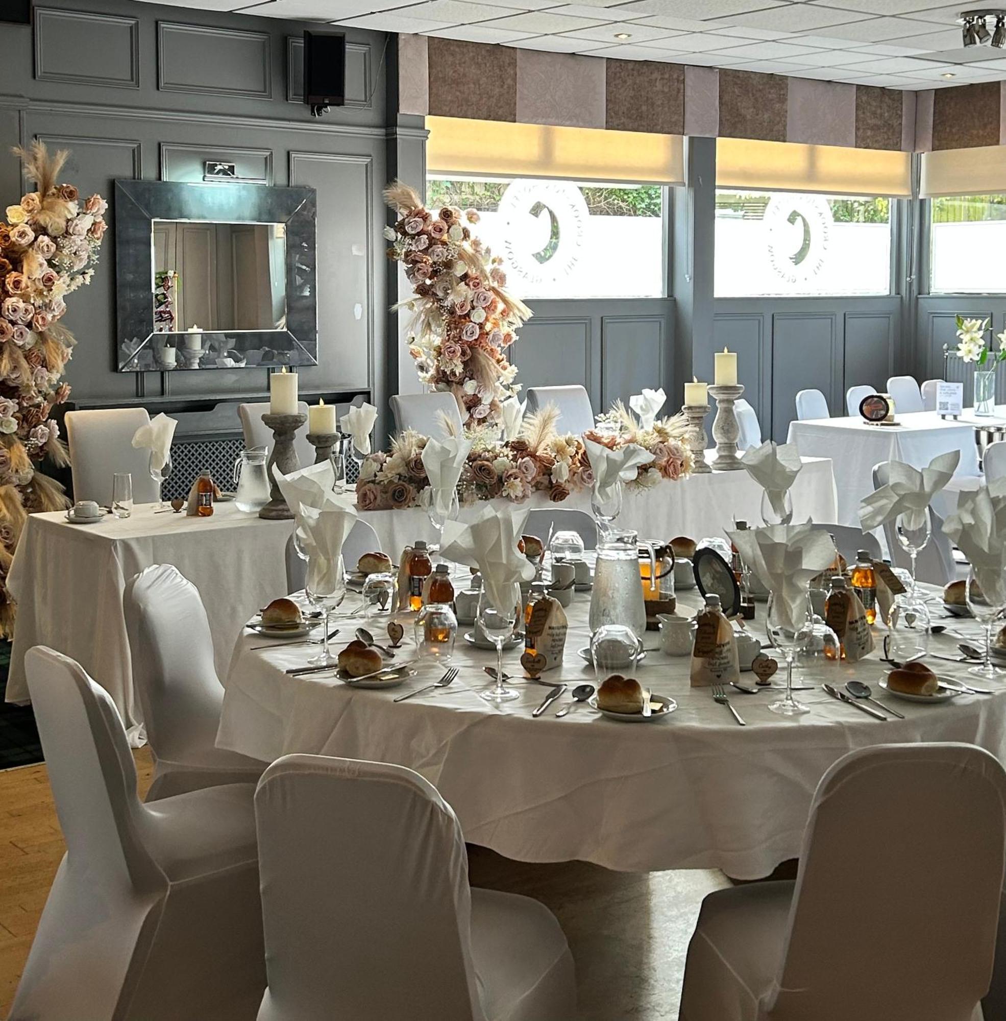 Crookston Hotel Glasgow Exterior photo